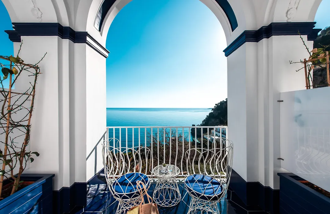 Imperati Suites by Alcione Residence-1